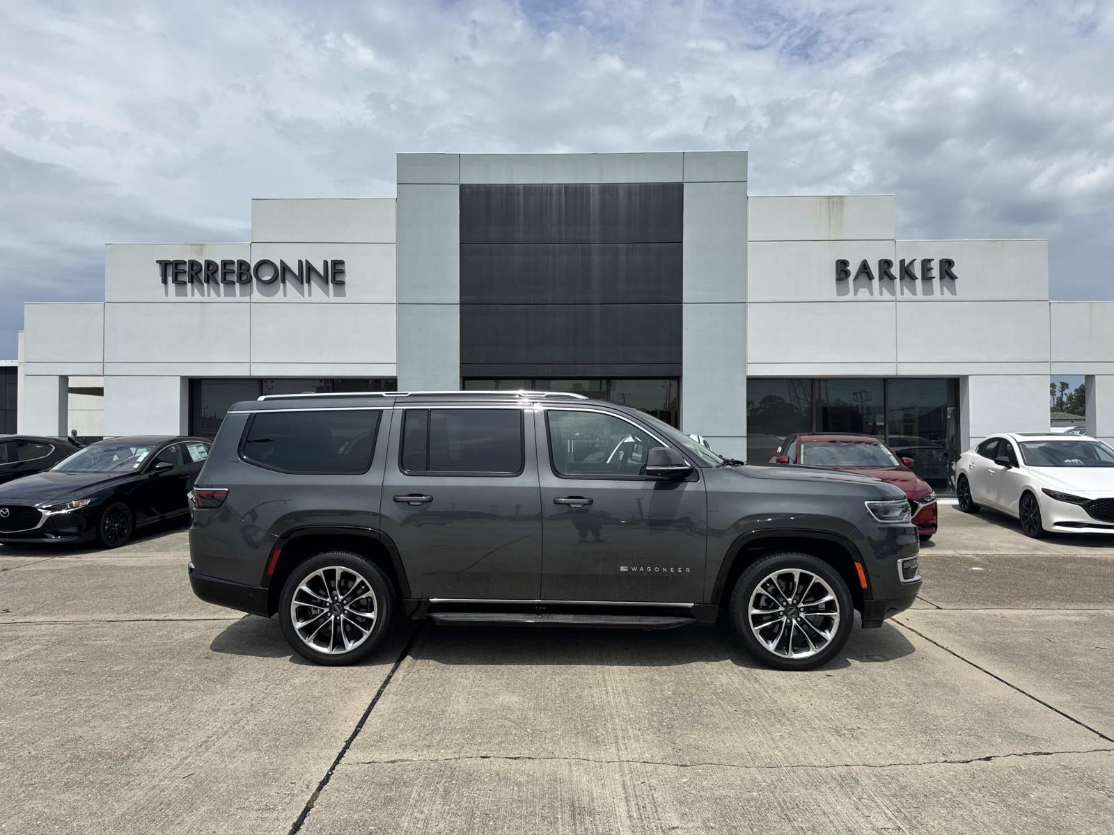 2022 Jeep Wagoneer Series II 4x2