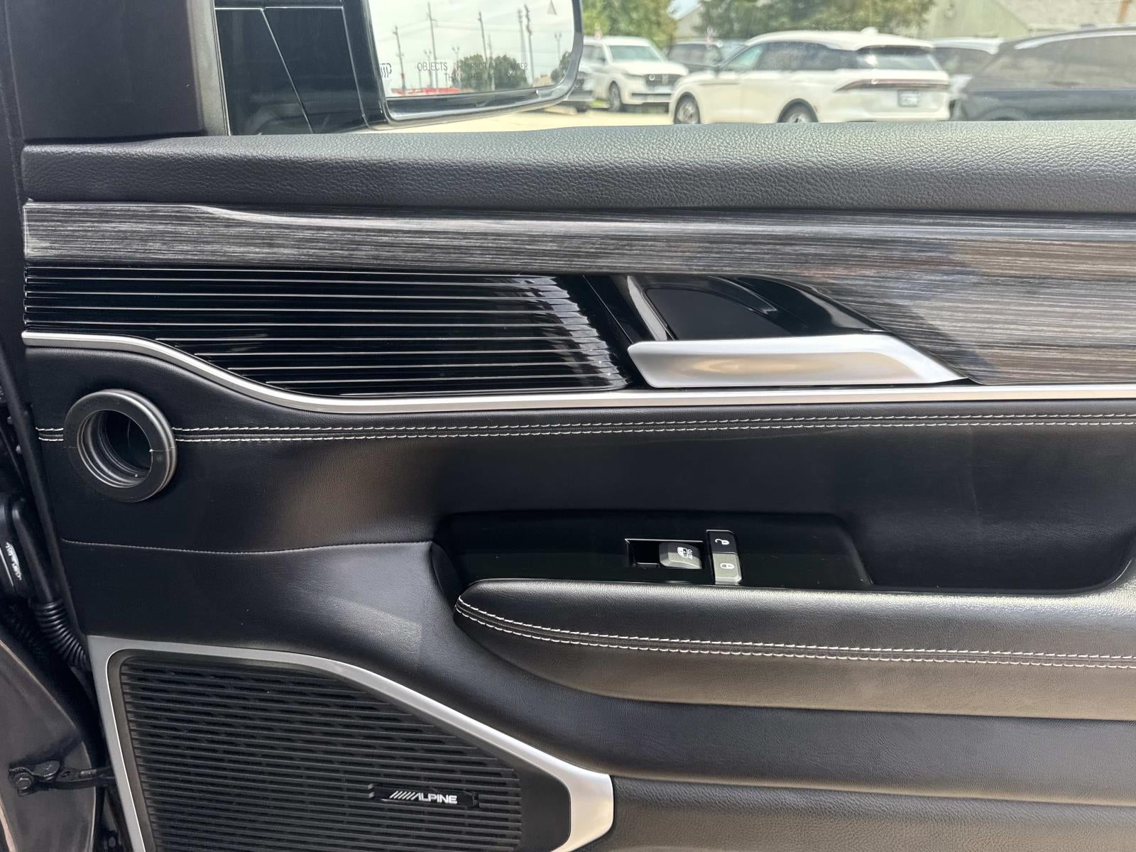 2022 Jeep Wagoneer Series II 4x2