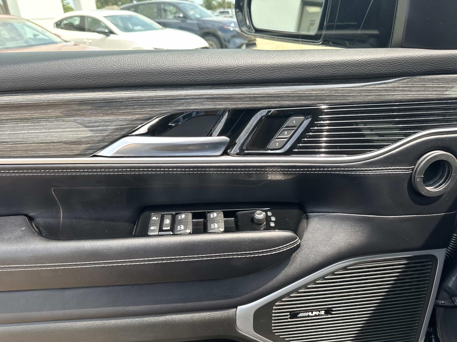 2022 Jeep Wagoneer Series II 4x2