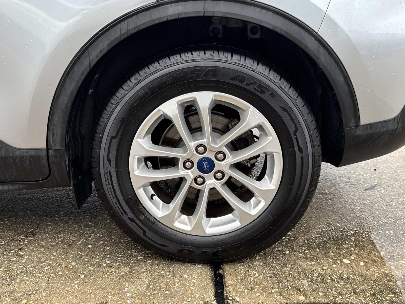 2022 Ford Escape SE FWD