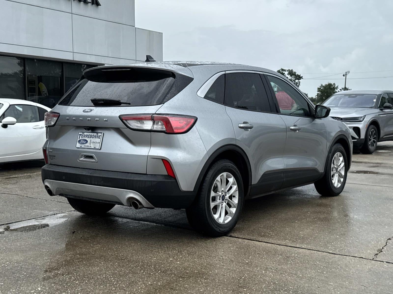 2022 Ford Escape SE FWD