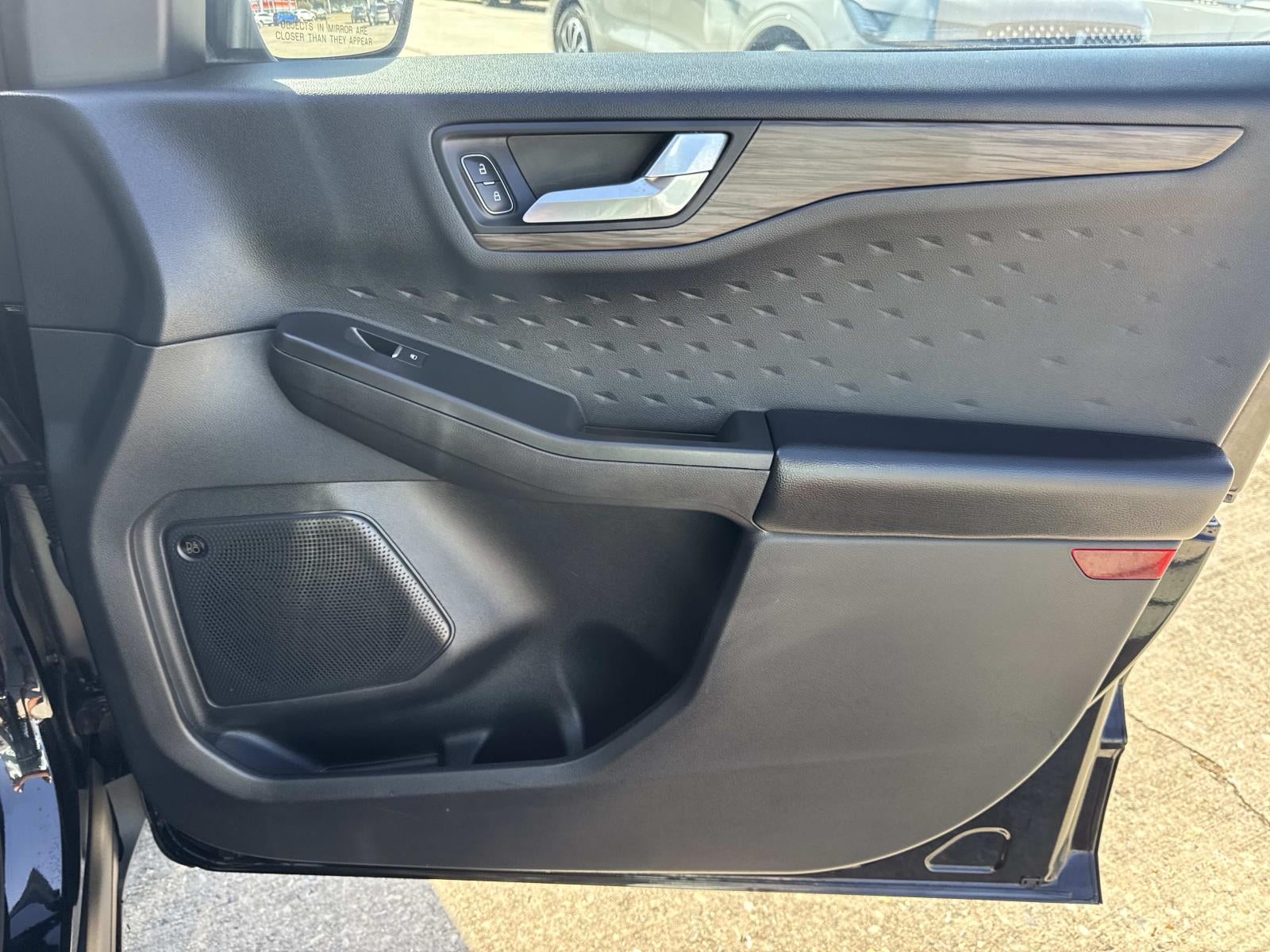 2020 Ford Escape Titanium AWD