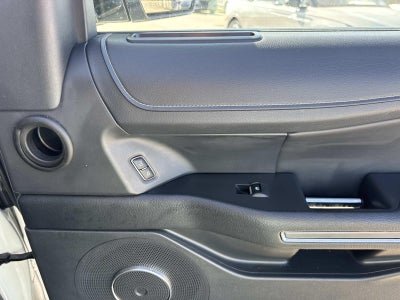 2023 Ford Expedition Max XLT 4x2