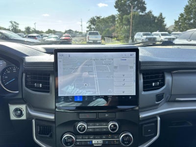 2023 Ford Expedition Max XLT 4x2