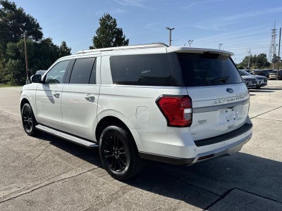 2023 Ford Expedition Max XLT 4x2