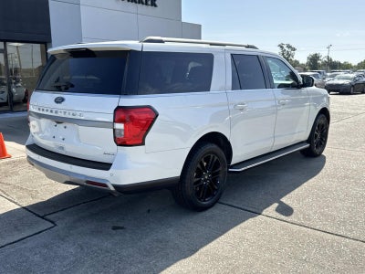 2023 Ford Expedition Max XLT 4x2