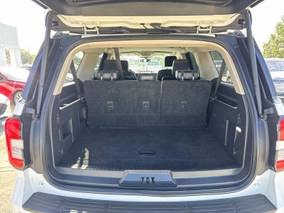 2023 Ford Expedition Max XLT 4x2