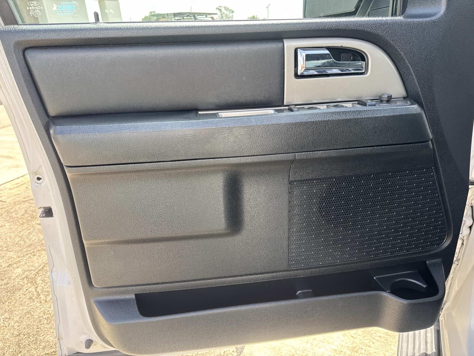 2017 Ford Expedition EL XLT 4x2