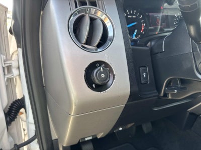 2017 Ford Expedition EL XLT 4x2
