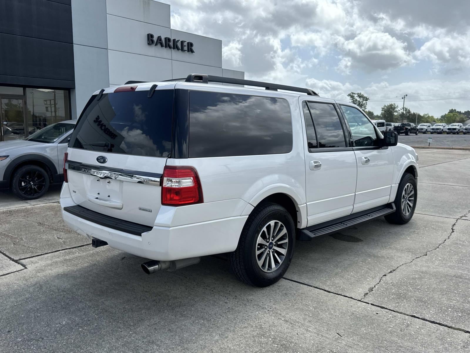 2017 Ford Expedition EL XLT 4x2