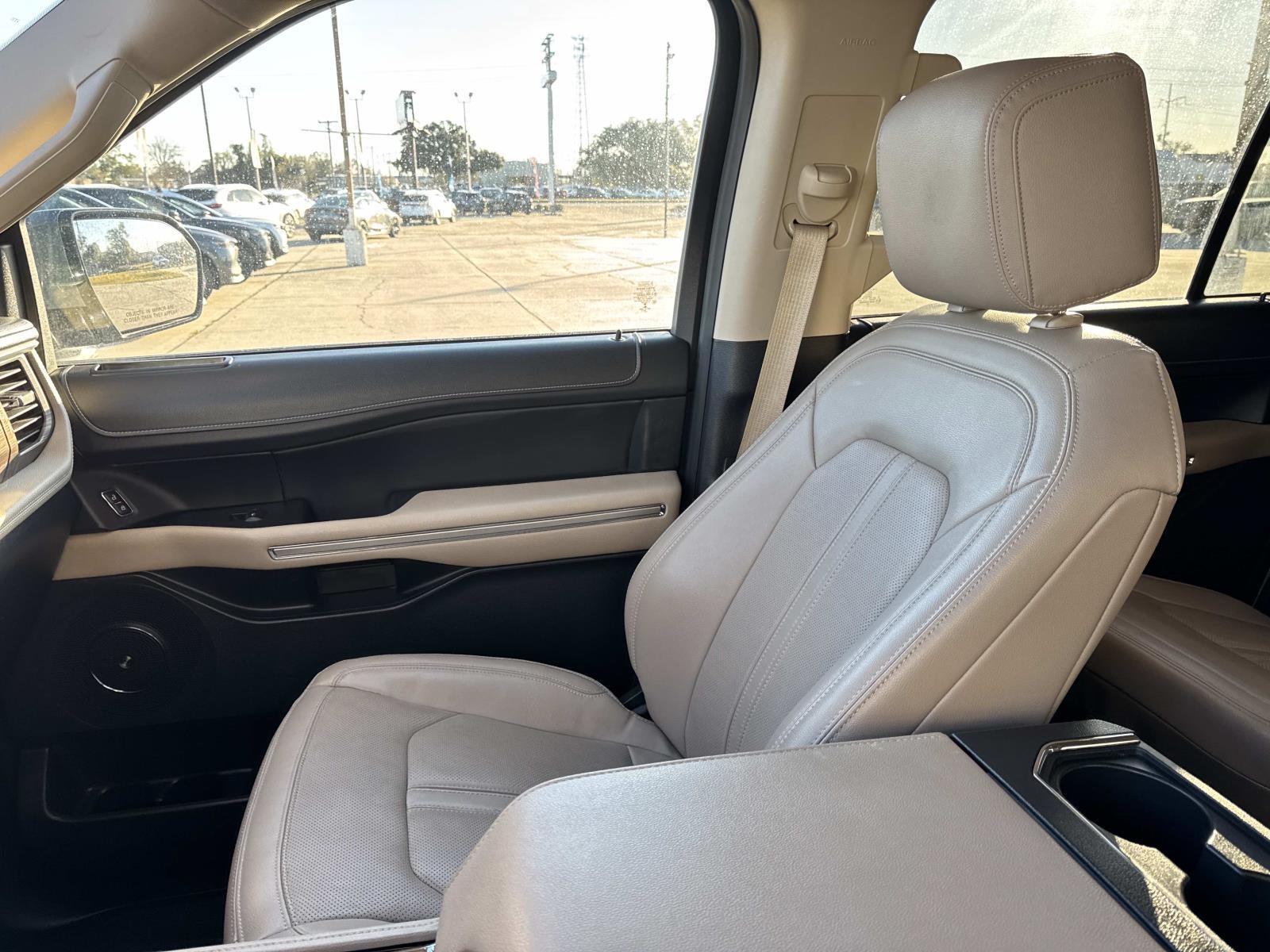 2022 Ford Expedition Max Limited 4x2