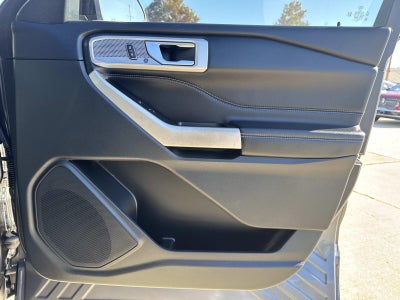 2022 Ford Explorer Limited RWD