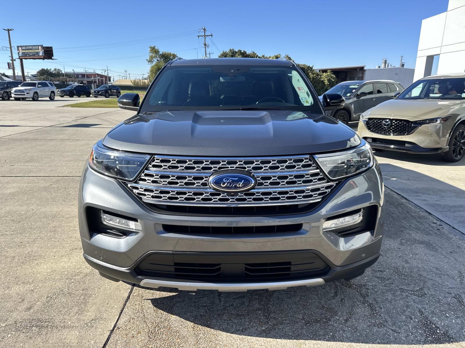2022 Ford Explorer Limited RWD