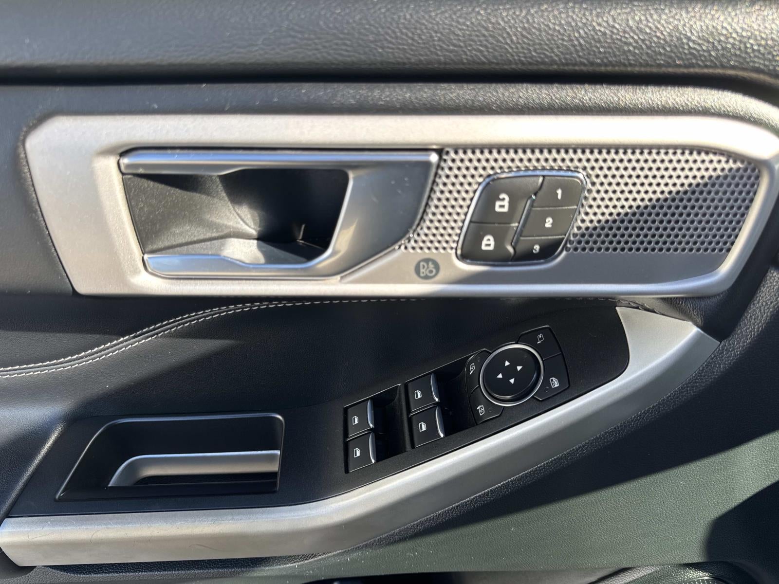 2022 Ford Explorer Limited RWD