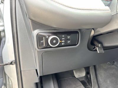 2025 Ford Explorer Active RWD