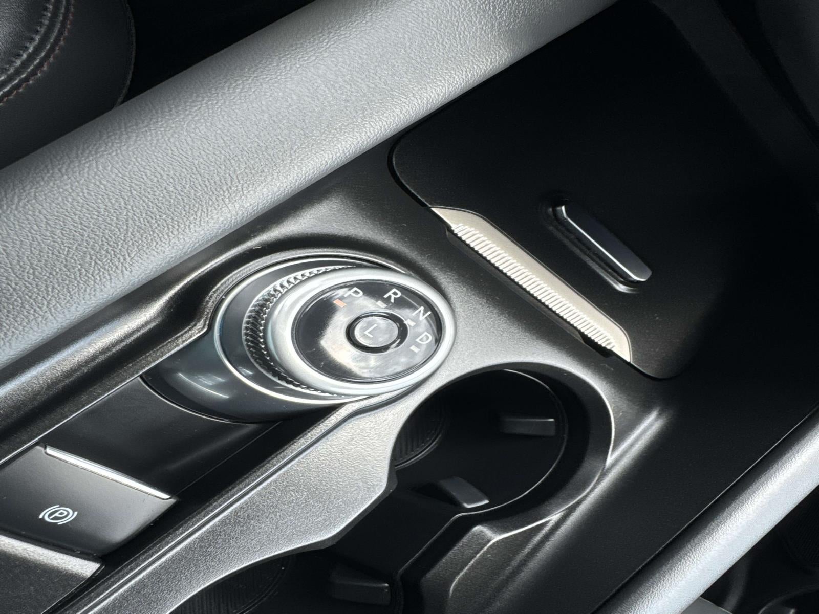 2025 Ford Explorer Active RWD