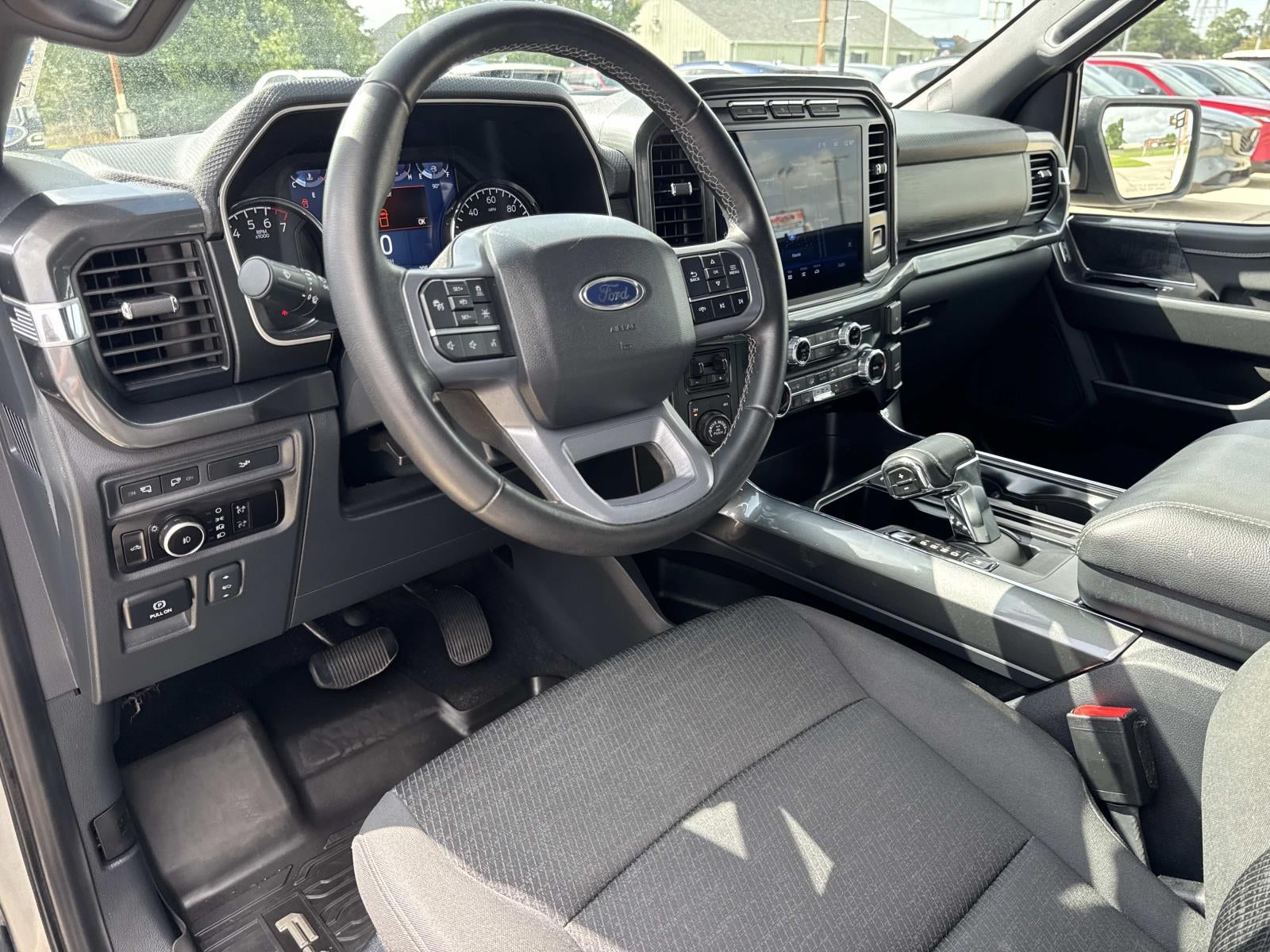 2023 Ford F-150 XLT 4WD SuperCrew 5.5' Box