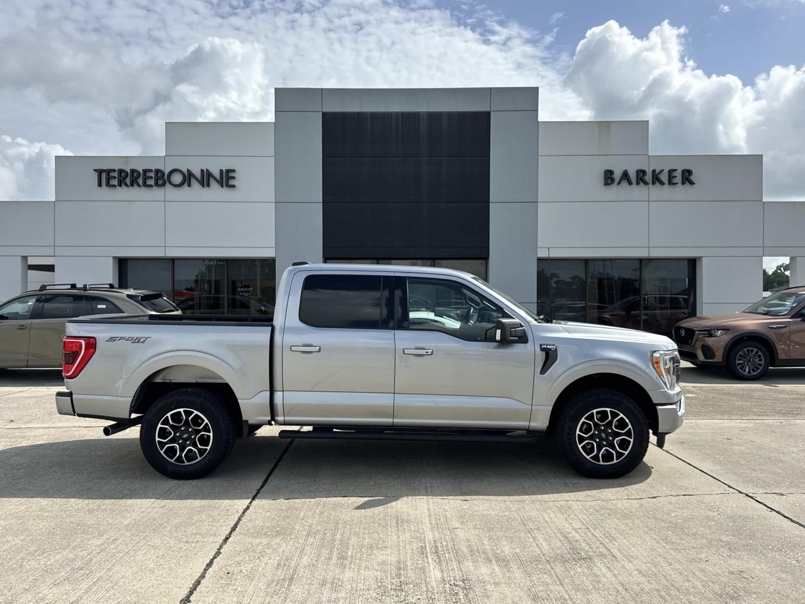 2023 Ford F-150 XLT 4WD SuperCrew 5.5' Box