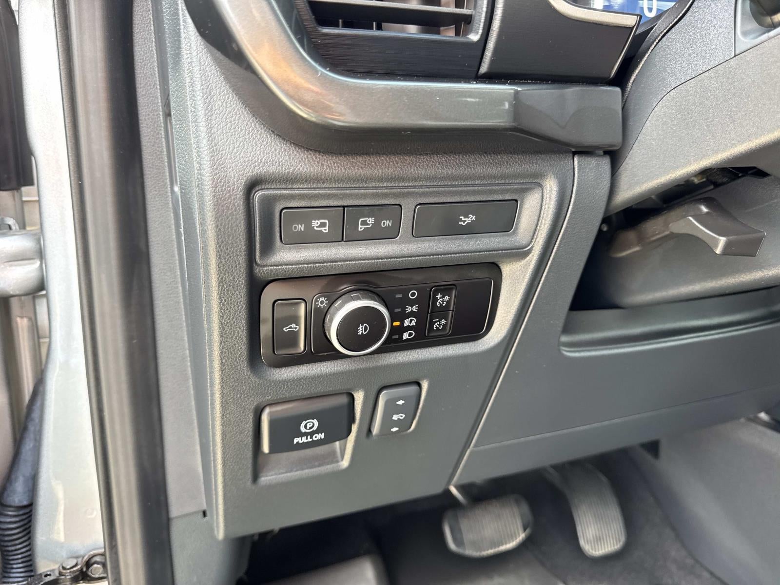 2023 Ford F-150 XLT 4WD SuperCrew 5.5' Box