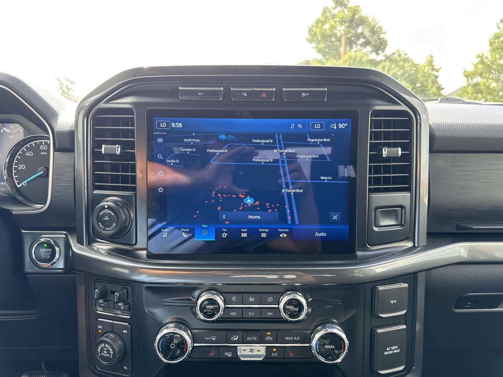 2023 Ford F-150 XLT 4WD SuperCrew 5.5' Box