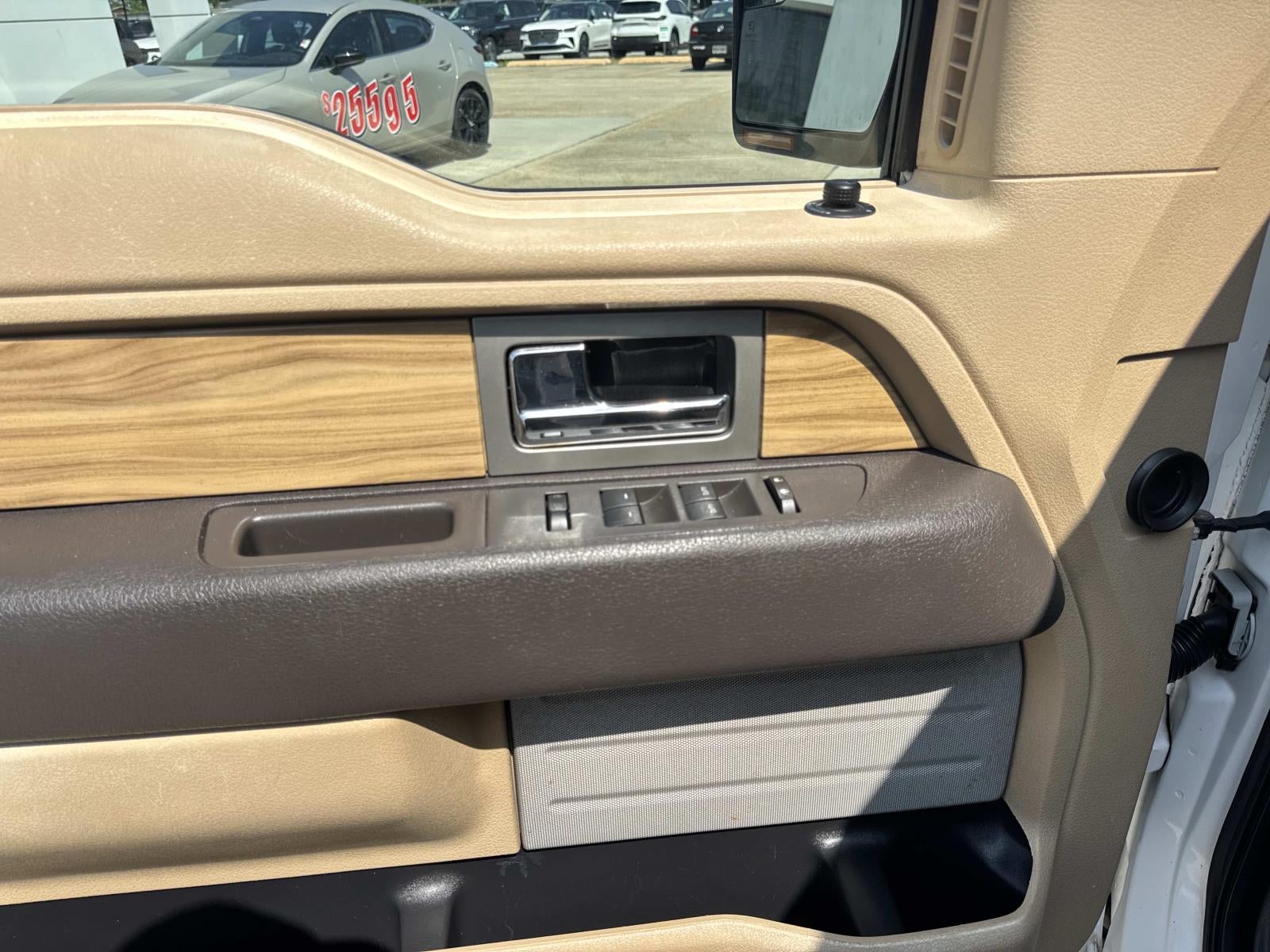 2011 Ford F-150 4WD SuperCrew 145 Lariat