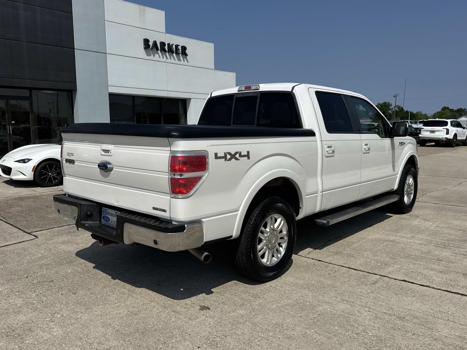 2011 Ford F-150 4WD SuperCrew 145 Lariat