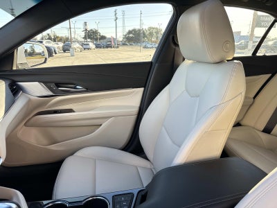 2025 Cadillac CT4 4dr Sdn Luxury