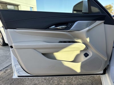 2025 Cadillac CT4 4dr Sdn Luxury