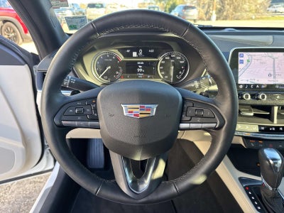 2025 Cadillac CT4 4dr Sdn Luxury