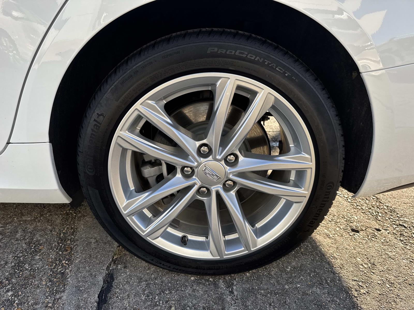 2025 Cadillac CT4 4dr Sdn Luxury