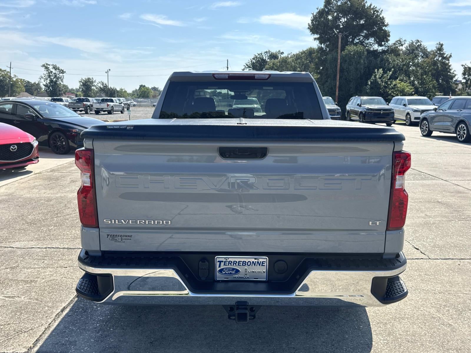 2024 Chevrolet Silverado 1500 2WD Crew Cab 147 LT