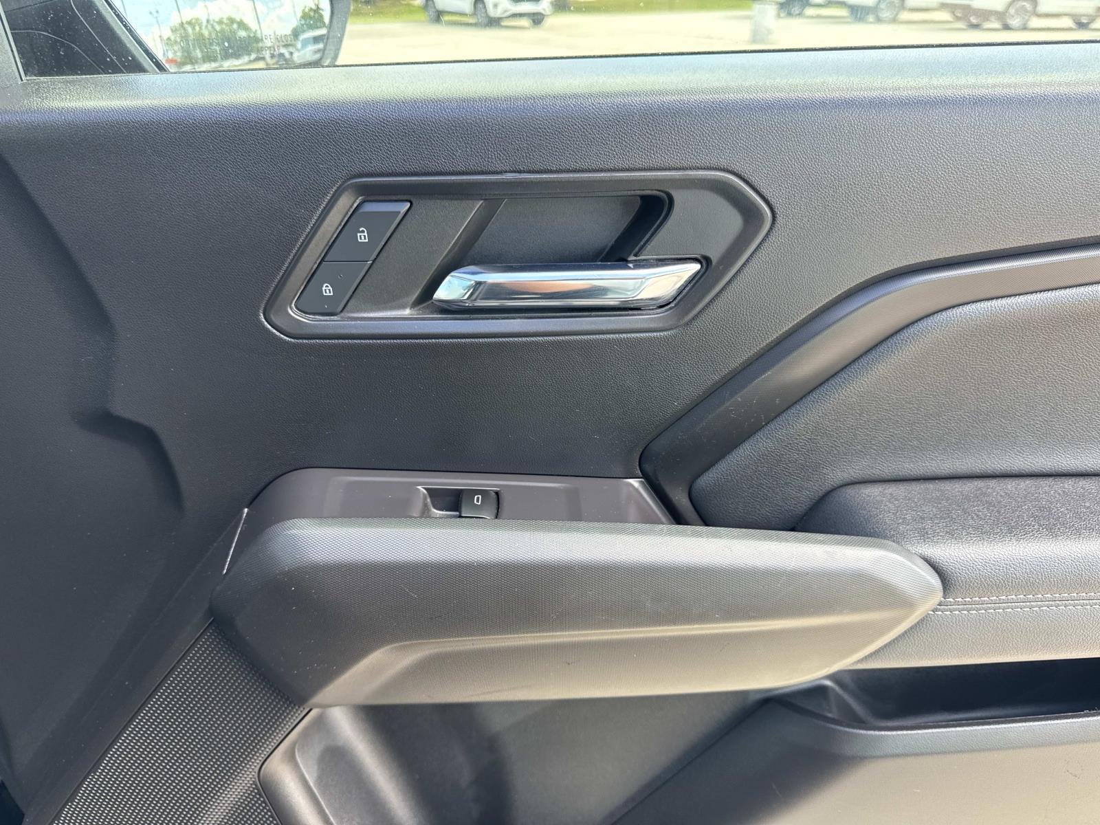 2023 Chevrolet Colorado 2WD Crew Cab LT