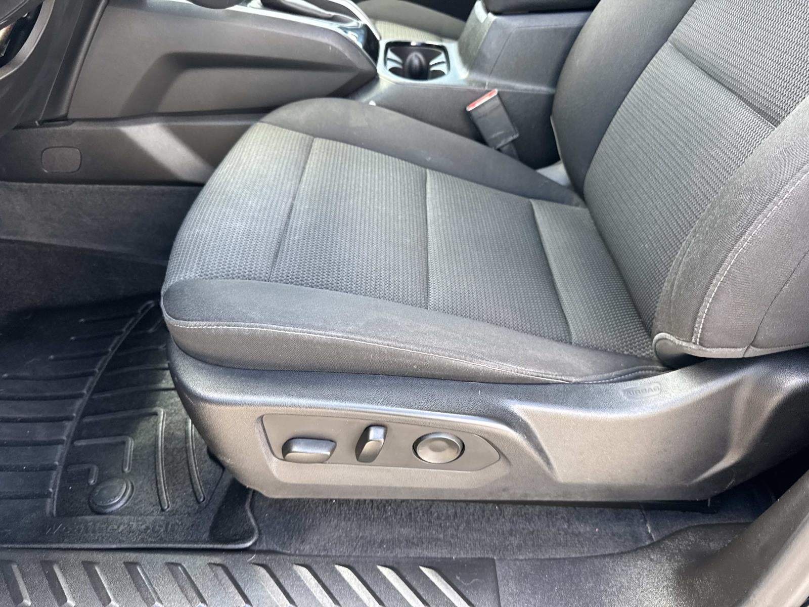 2023 Chevrolet Colorado 2WD Crew Cab LT