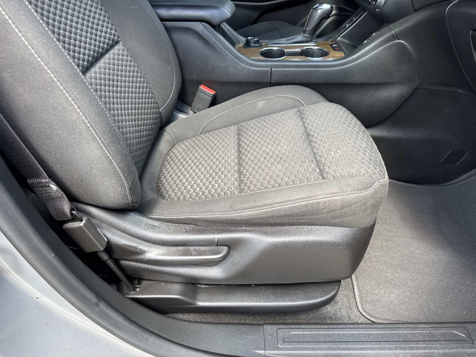 2019 GMC Acadia FWD 4dr SLE w/SLE-2