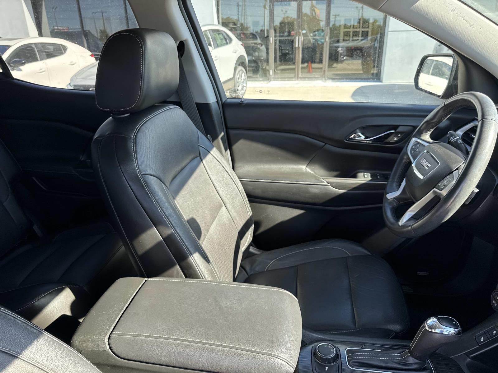 2017 GMC Acadia FWD 4dr SLT w/SLT-1