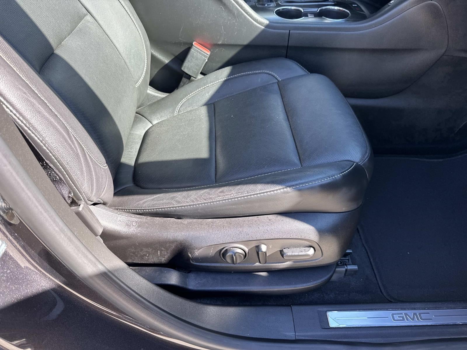 2017 GMC Acadia FWD 4dr SLT w/SLT-1