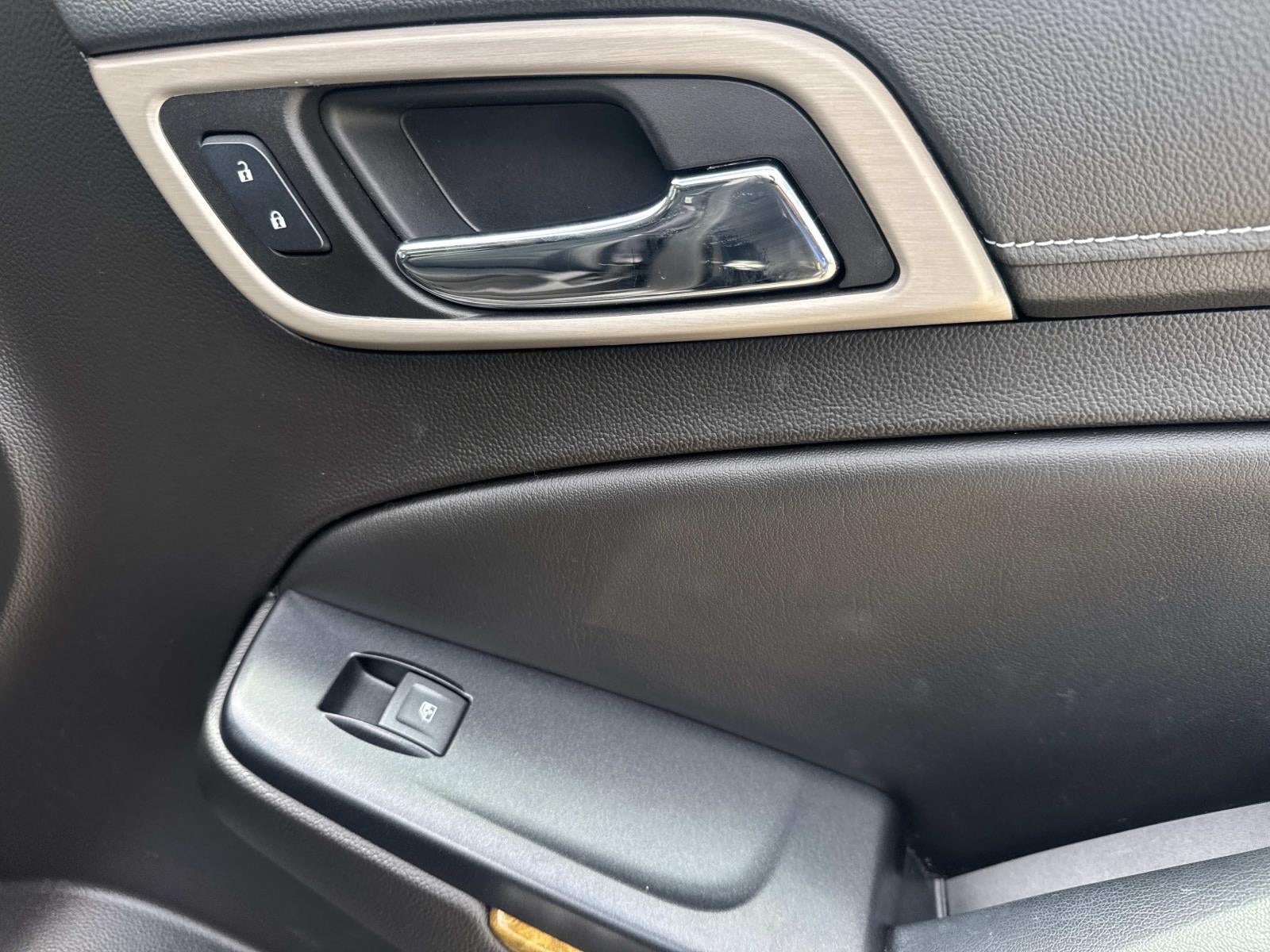 2017 GMC Yukon XL 2WD 4dr Denali