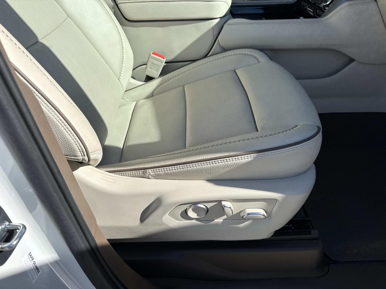 2023 GMC Yukon XL 2WD 4dr Denali