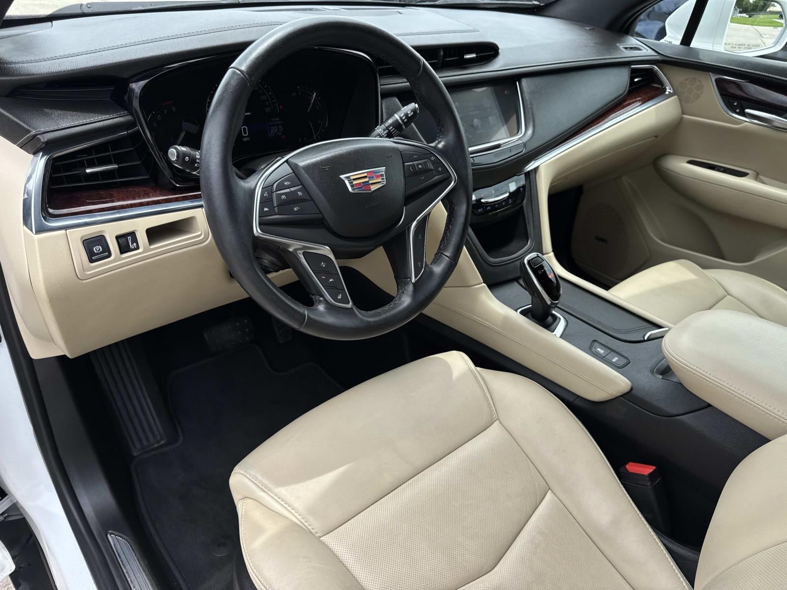 2019 Cadillac XT5 FWD 4dr Premium Luxury