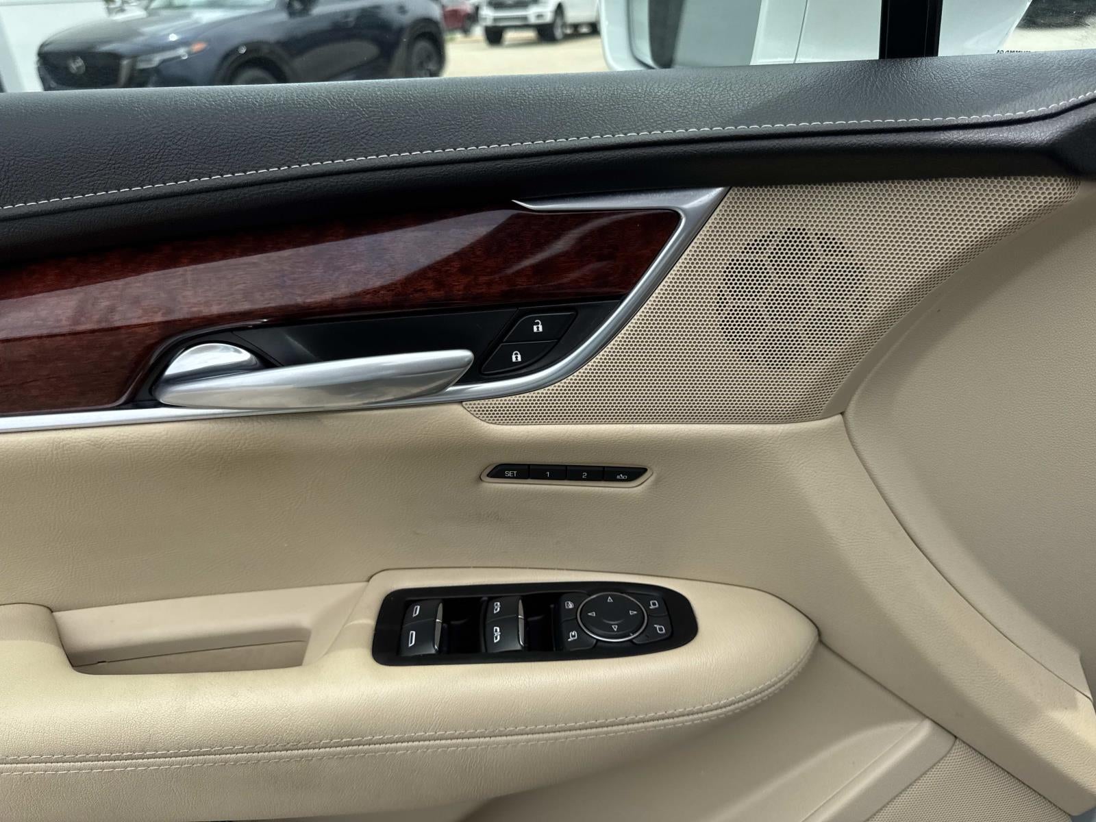 2019 Cadillac XT5 FWD 4dr Premium Luxury