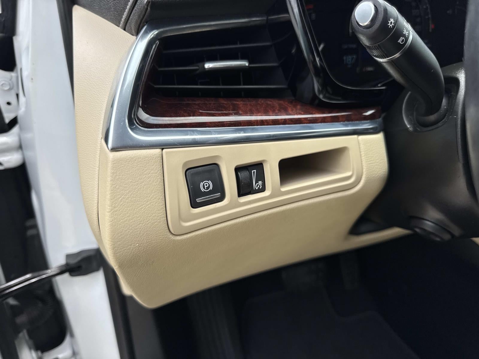 2019 Cadillac XT5 FWD 4dr Premium Luxury