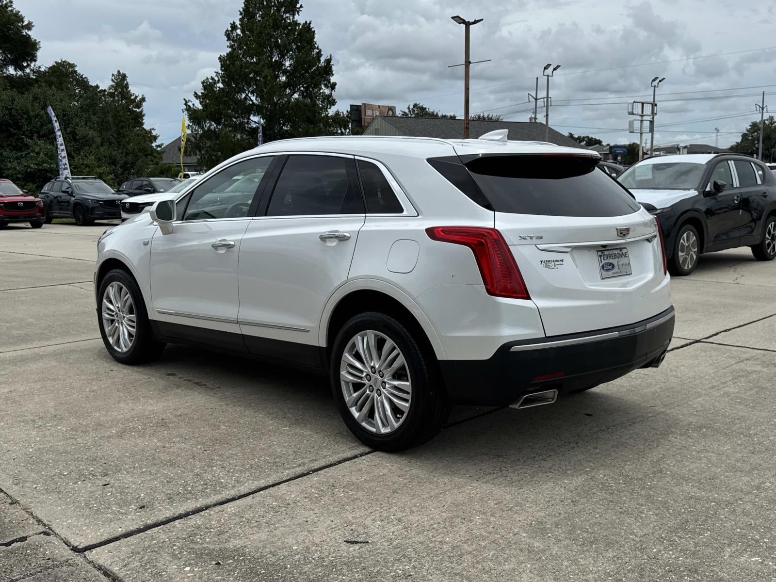 2019 Cadillac XT5 FWD 4dr Premium Luxury