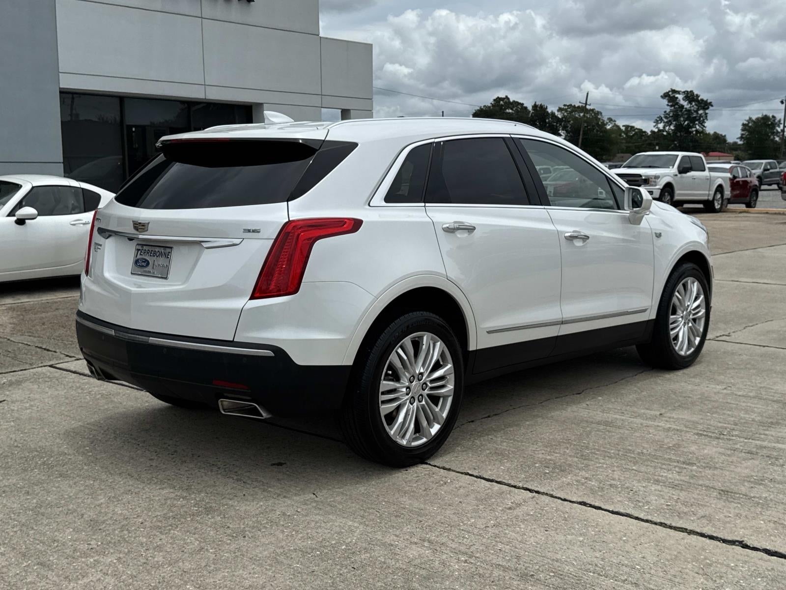 2019 Cadillac XT5 FWD 4dr Premium Luxury