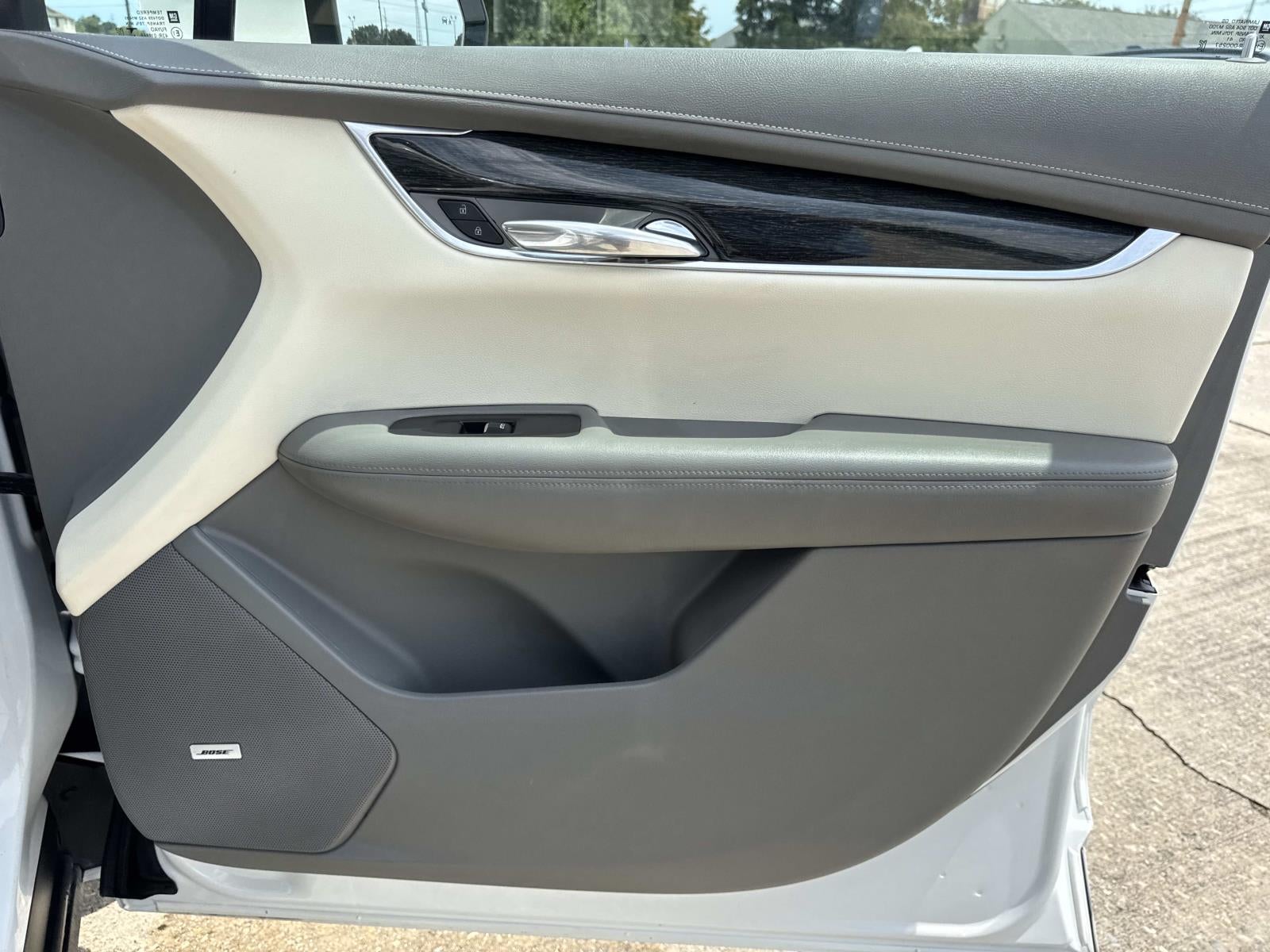 2022 Cadillac XT6 FWD 4dr Premium Luxury