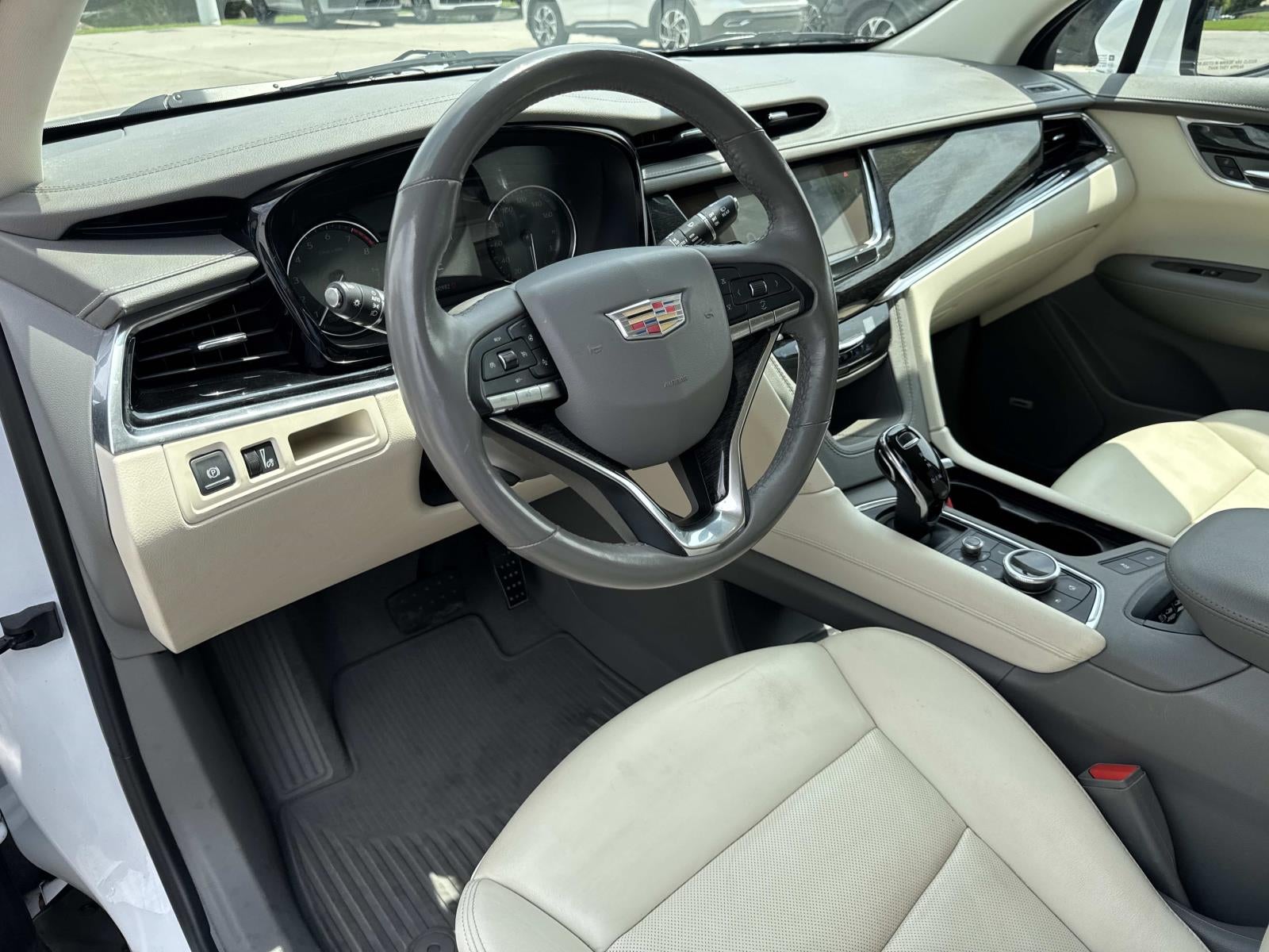2022 Cadillac XT6 FWD 4dr Premium Luxury