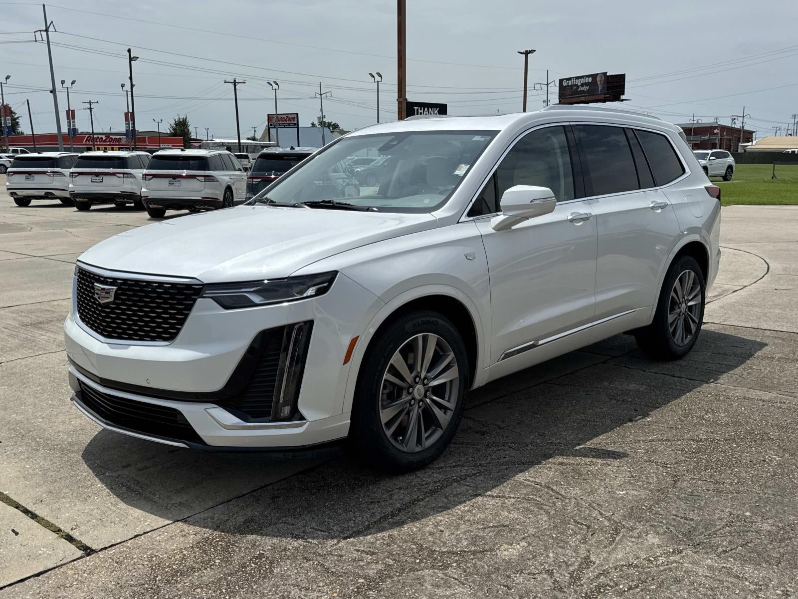 2022 Cadillac XT6 FWD 4dr Premium Luxury