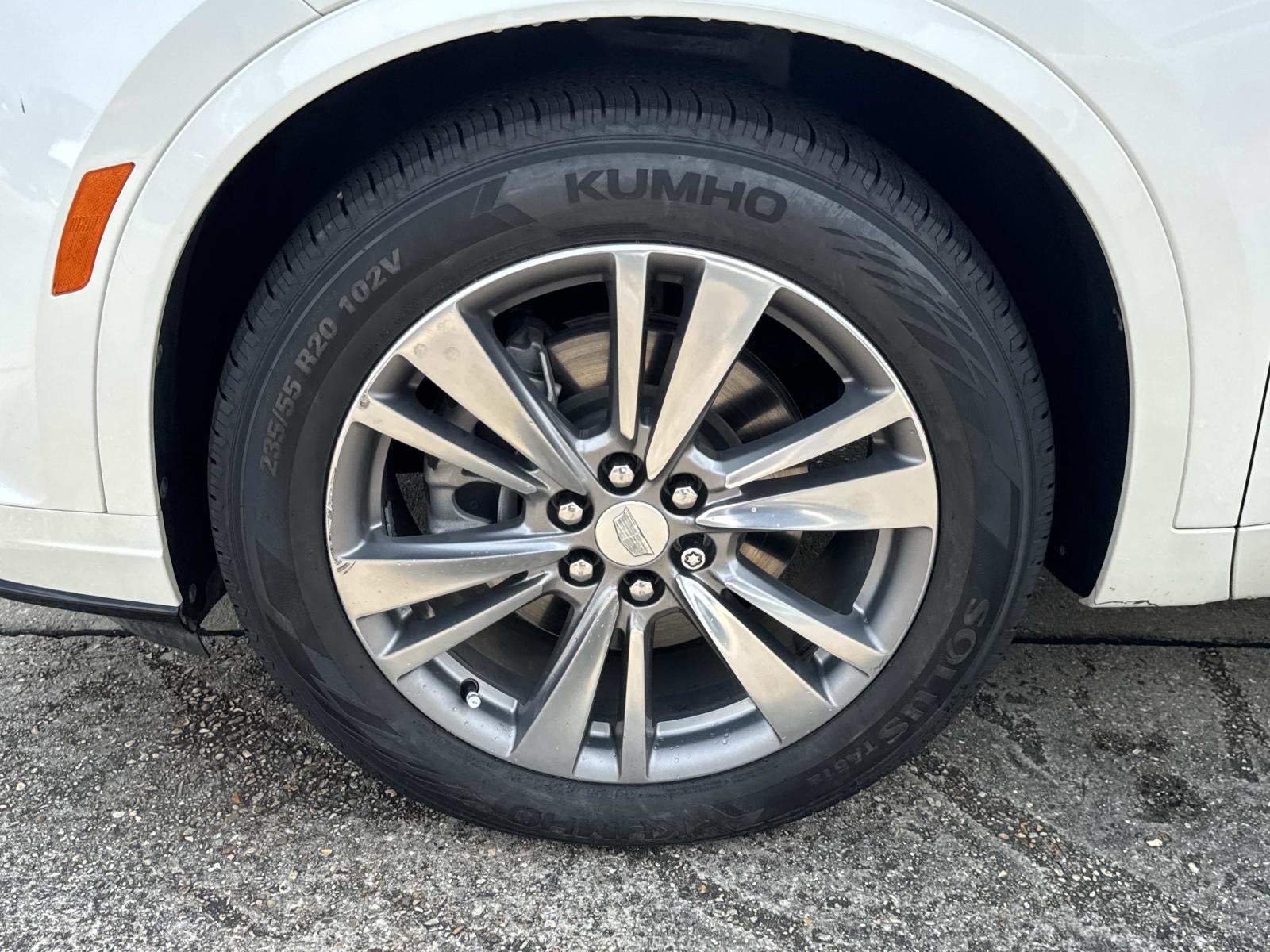 2022 Cadillac XT6 FWD 4dr Premium Luxury