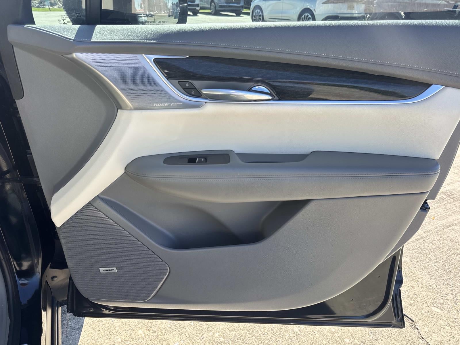 2023 Cadillac XT6 FWD 4dr Premium Luxury