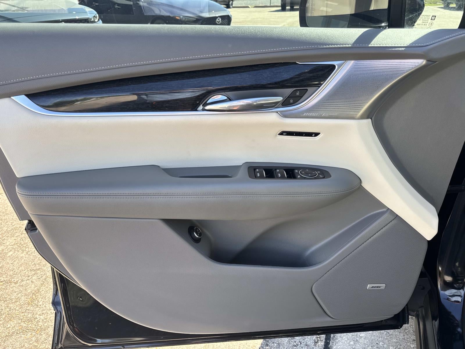 2023 Cadillac XT6 FWD 4dr Premium Luxury