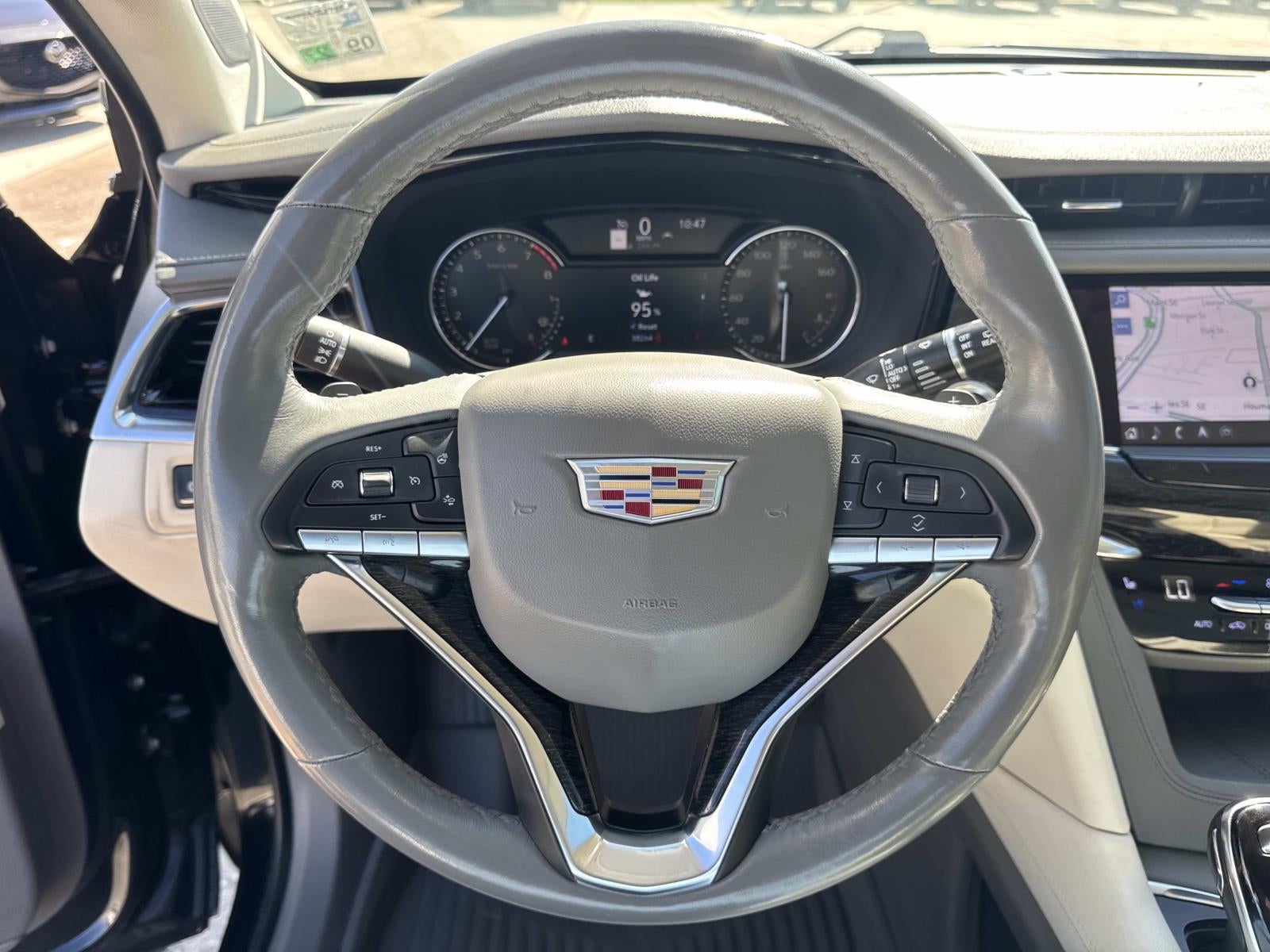 2023 Cadillac XT6 FWD 4dr Premium Luxury